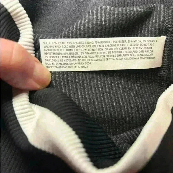 NWT All in Motion Black Knit Active Skort, From Target Size Small. MSRP $25 - Picture 8 of 9